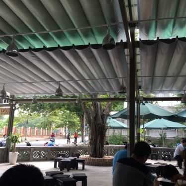 Không gian- Ghế Đẩu Cafe