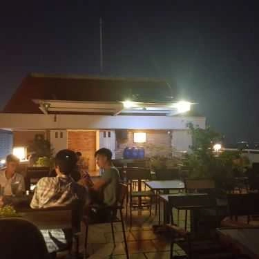 Không gian- Gọi Nắng Cafe