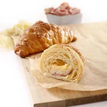 Món ăn- Tiệm Bánh Gourmand Việt - Bánh Croissant Đông Lạnh