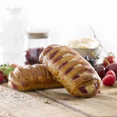 Món ăn- Tiệm Bánh Gourmand Việt - Bánh Croissant Đông Lạnh