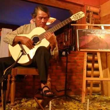 Tổng hợp- Cafe Guitar Gỗ