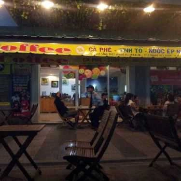 Không gian- H Coffee - Hoàng Hoa Thám