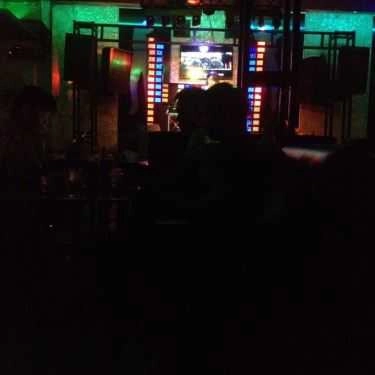 Không gian- Halo - Cafe  Bar & DJ