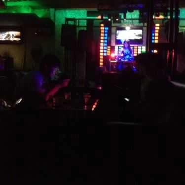 Không gian- Halo - Cafe  Bar & DJ