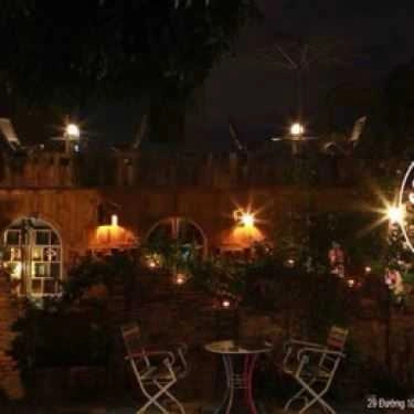 Không gian- Halosun Coffee Studio Mỹ Thuật & Nhiếp Ảnh - Đường Số 10