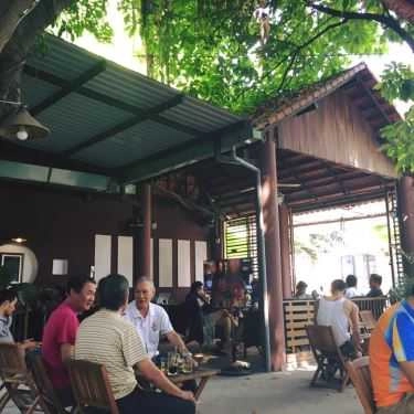Không gian- Happy Coffee - Đường Số 1