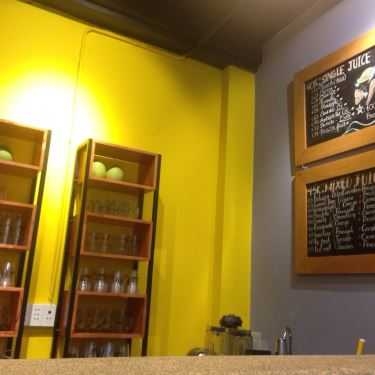 Không gian- Cafe Happy Juice