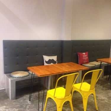 Không gian- Cafe Happy Juice