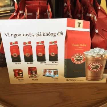 Tổng hợp- Highlands Coffee - Phan Xích Long
