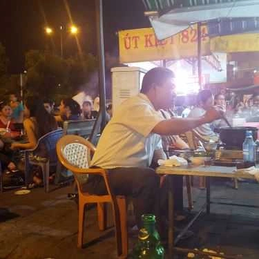Không gian- Quán Nhậu Hoà Bình - Quán Lẩu Dê