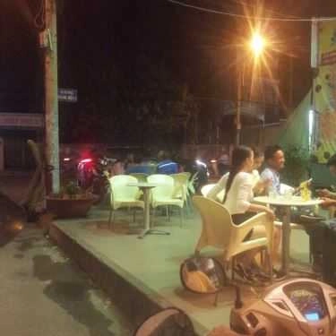 Tất cả hình- Cafe Trà Sữa Hoa Hướng Dương - Hoàng Diệu 2