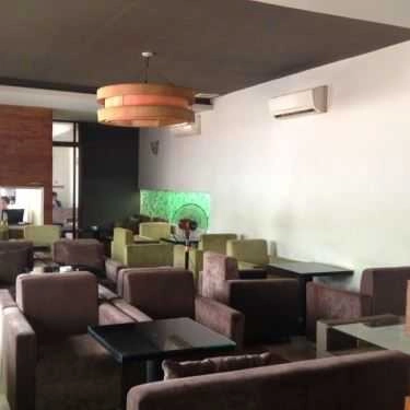 Không gian- Hoàng Yến Cafe - Khổng Tử