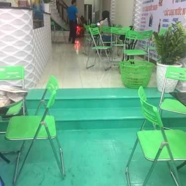 Không gian- Ăn vặt Hoàng Yến - Trà Sữa & Bánh Tráng Trộn