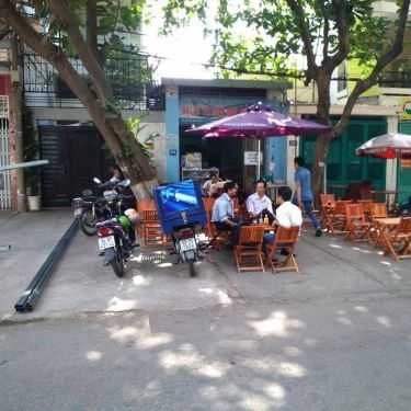 Không gian- Ăn vặt Hội Quán Bà Tám - Hoàng Hoa Thám