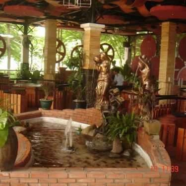 Không gian- Hội Quán Cafe - Làng Đại Học