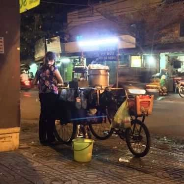 Tổng hợp- Ăn vặt Hột Vịt Lộn Úp Mề