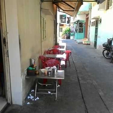 Không gian- Quán Ăn Hủ Tiếu Chay - Xóm Đất