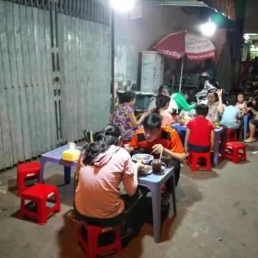 Không gian- Quán Ăn Hủ Tiếu & Bún Xào Chay Sa Đéc