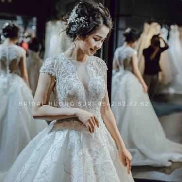 Tổng hợp- Áo cưới Huongsuri Bridal