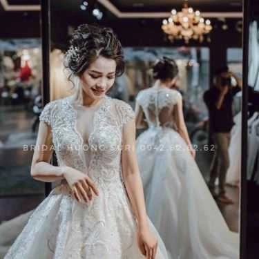 Tổng hợp- Áo cưới Huongsuri Bridal