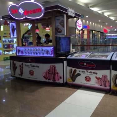 Không gian- Cafe Ice Dream - Kem Trái Cây - Pandora City