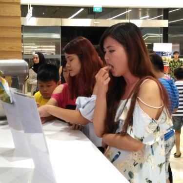 Tổng hợp- Cafe IKEM Saigon Centre - Nitro Ice Cream & Desserts