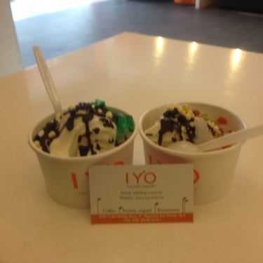 Món ăn- Cafe IYO Frozen Yogurt - UnionSquare