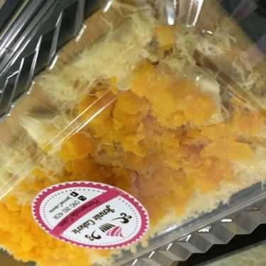 Món ăn- Jennie Cakerie - Bông Lan Trứng Muối Sốt Kim Sa - Shop Online