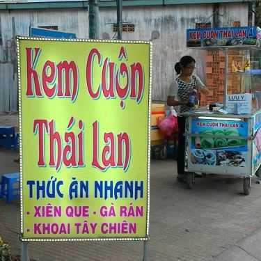 Không gian- Ăn vặt Kem Cuộn Thái Lan - 169B Lê Trọng Tấn