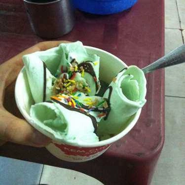 Món ăn- Cafe Kem Cuộn Thái Lan - Lê Lợi