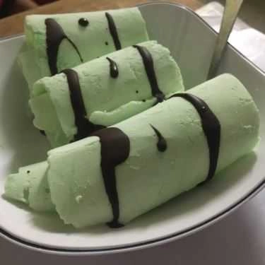 Món ăn- Cafe Kem Cuộn Thái Lan - Võ Văn Ngân