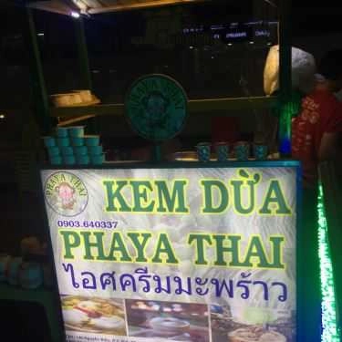 Tổng hợp- Ăn vặt Kem Dừa Phaya Thai