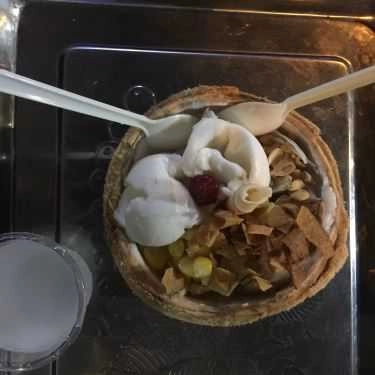 Món ăn- Cafe Kem Dừa Siam - Ngô Tất Tố