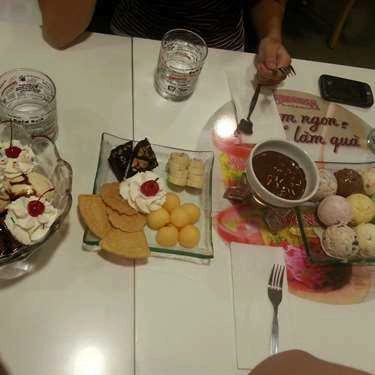 Tổng hợp- Cafe Kem Swensen's - Phan Xích Long