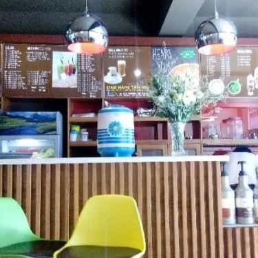 Không gian- KGT's Coffee & Tea - Nguyễn Thái Bình