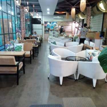 Không gian- Khoai Tây Cafe