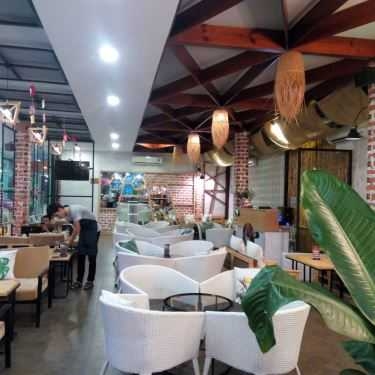 Không gian- Khoai Tây Cafe
