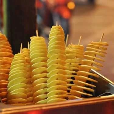 Món ăn- Ăn vặt Khoai Tây Xoắn - Quang Trung