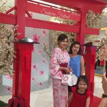 Tổng hợp- Khu Ẩm Thực Takashimaya