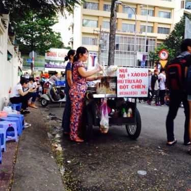 Tổng hợp- Khu Ăn Vặt Trường Marie Curie