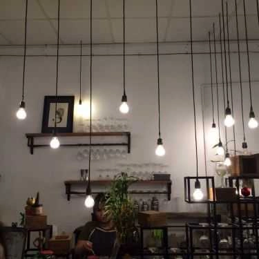 Không gian- Kaphi Coffee