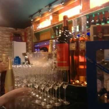 Tổng hợp- Bar La Cave Wine Shop & Bistro