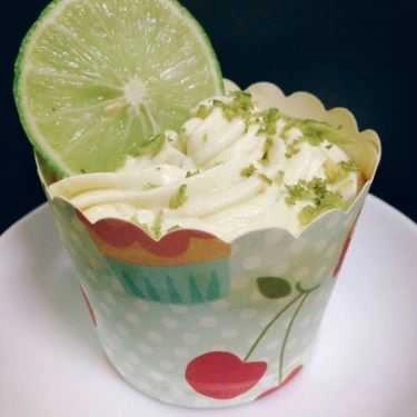 Món ăn- Lat's Cake - Shop Online