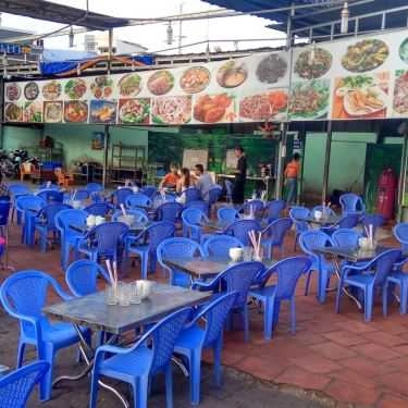 Không gian- Quán Nhậu Lẩu Dê Nồi Đất - 25/3 Trần Xuân Soạn