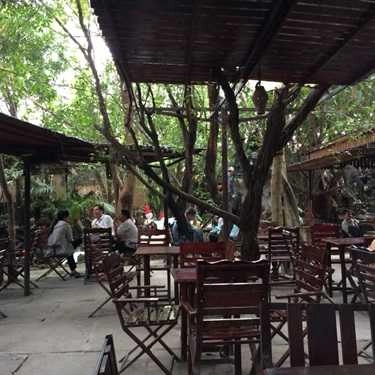 Không gian- Lệ Đá Cafe - Lê Văn Quới