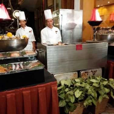 Tổng hợp- Buffet Atrium Cafe - Lotte Legend Saigon Hotel