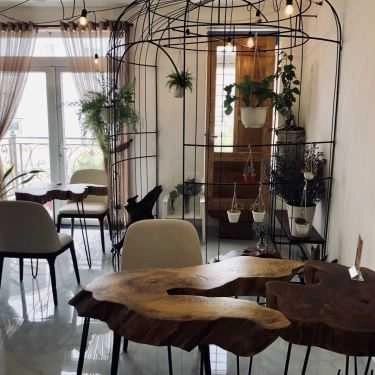 Không gian- LeO Café - City Land