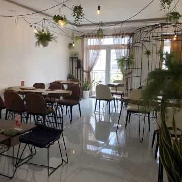Không gian- LeO Café - City Land