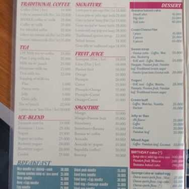 Tổng hợp- Living Well - Bakery & Cafe