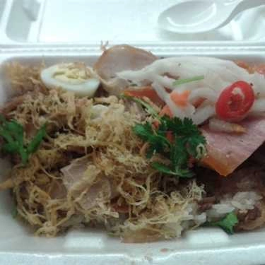 Món ăn- Tiệm Bánh Lò Bánh Mì Du Mục